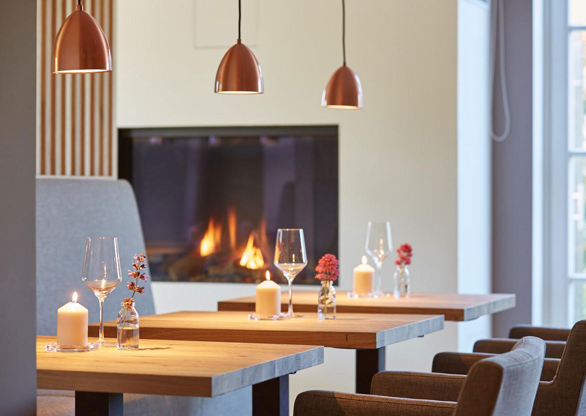 Speiseraum mit Kamin